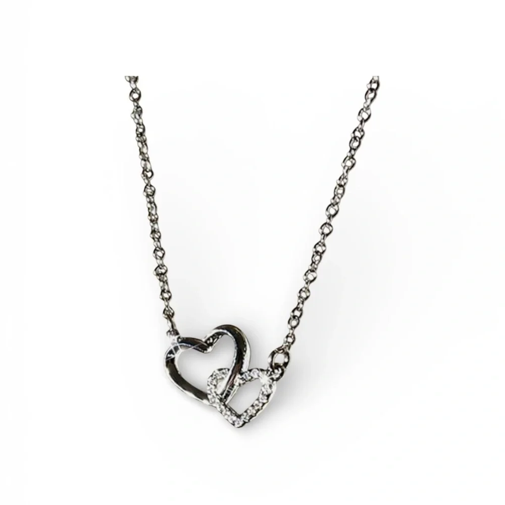 Chic Silver tone Heart Pendant Necklace New